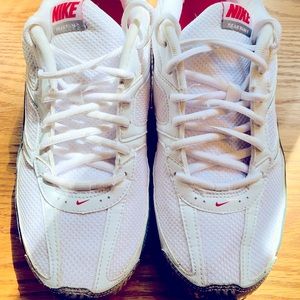 Women’s Nike Reax Sneakers, Size 10